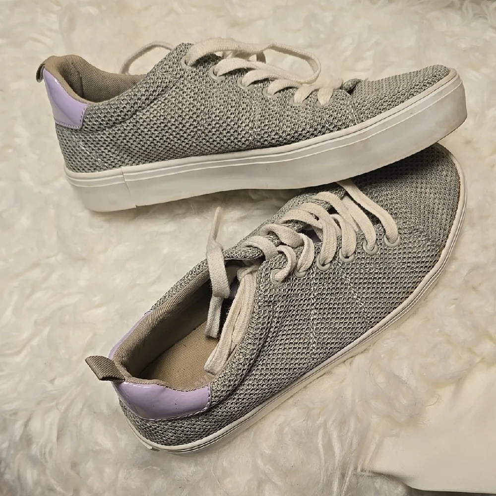 Old Navy Gray and Purple Mesh Sneakers with White Soles